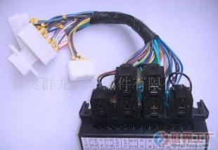 批發(fā)十五路保險(xiǎn)絲盒總成_電子元器件_世界工廠網(wǎng)中國(guó)產(chǎn)品信息庫